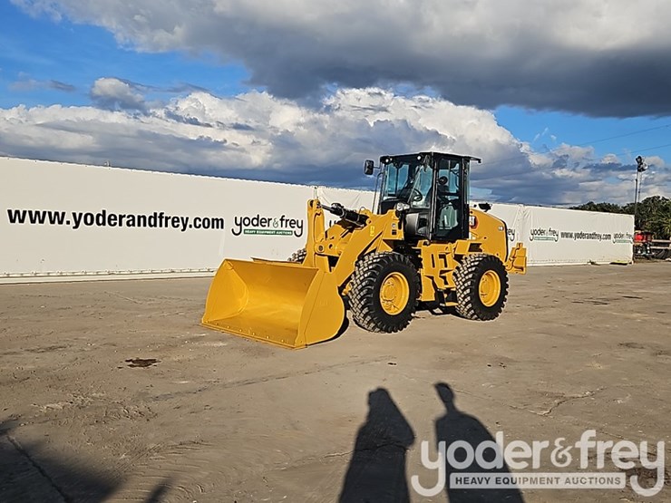 2024-caterpillar-910-image-2