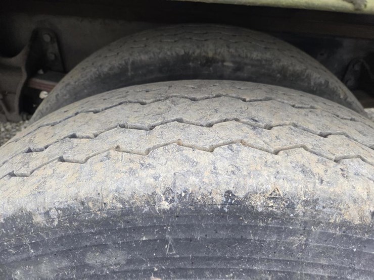 2013-international-durastar-4300-image-94