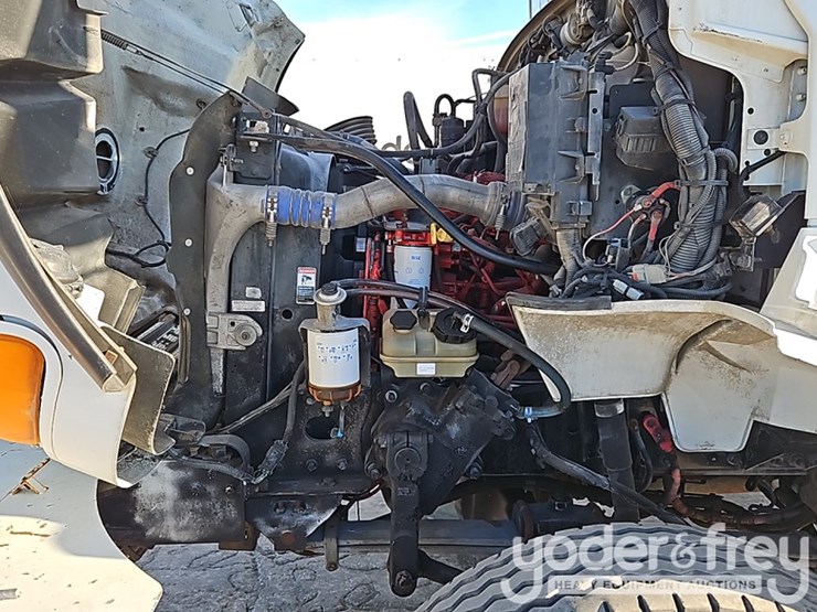 2009-sterling-acterra-image-37