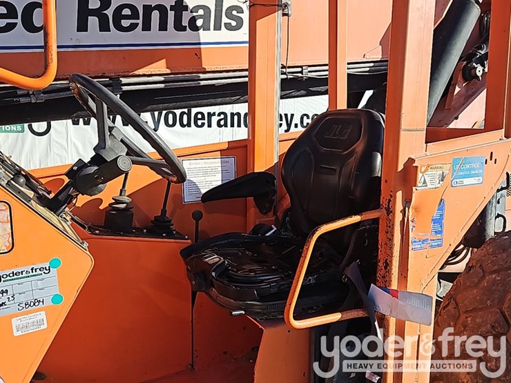 2014-sky-trak-10054-image-24