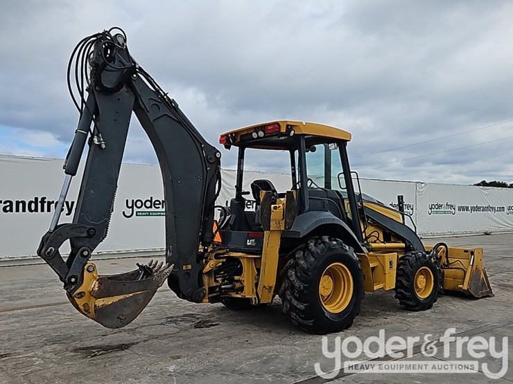 2015-deere-410l-image-5