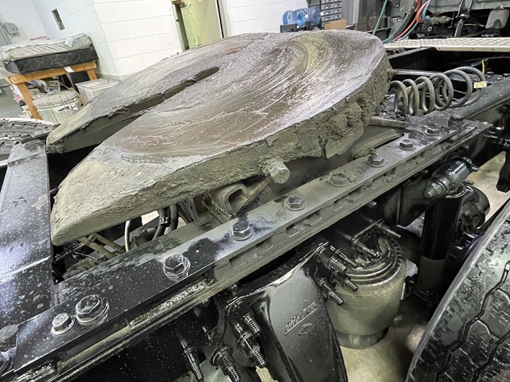 #6225-•-2021-freightliner-cascadia-semi-truck-(title-in-delay)-image-44