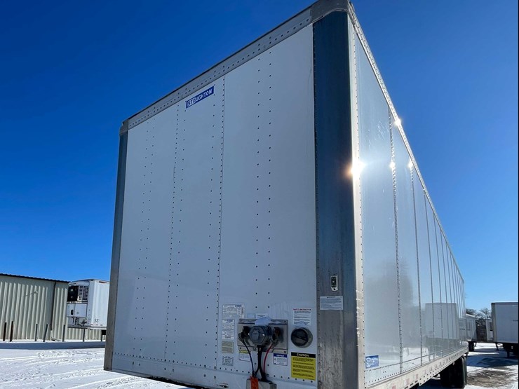 2023-stoughton-trailer-image-1