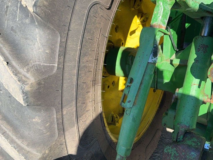 1981-john-deere-8640-image-11