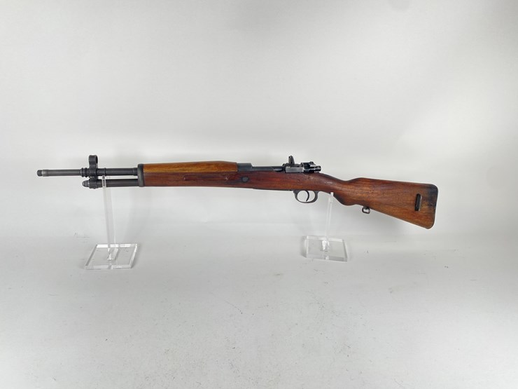 #55-•-#1354-•-fabrique-de-armas-fr8-bolt-action-carbine-7.62x51mm-image-2