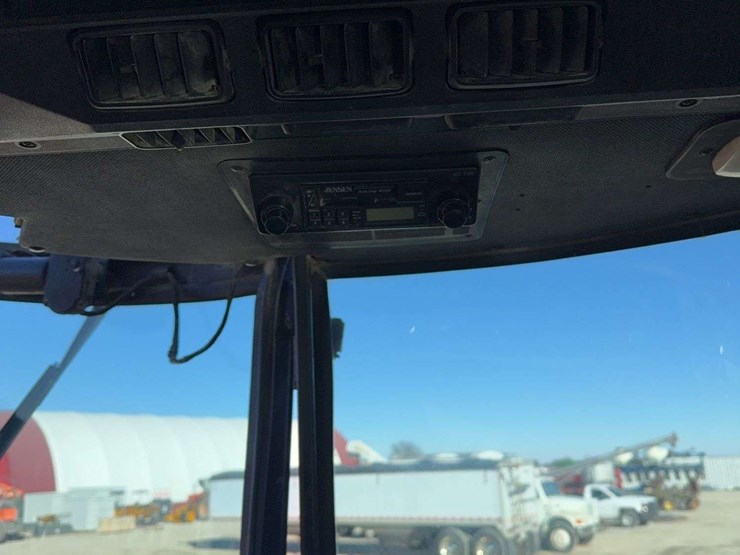 1981-john-deere-8640-image-19