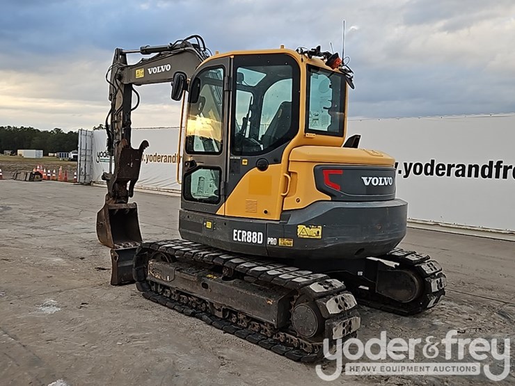 2020-volvo-ecr88d-image-4