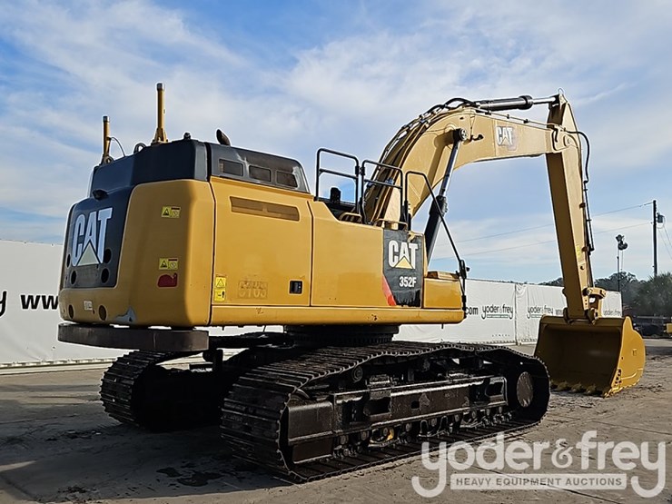 2019-caterpillar-352fl-image-5