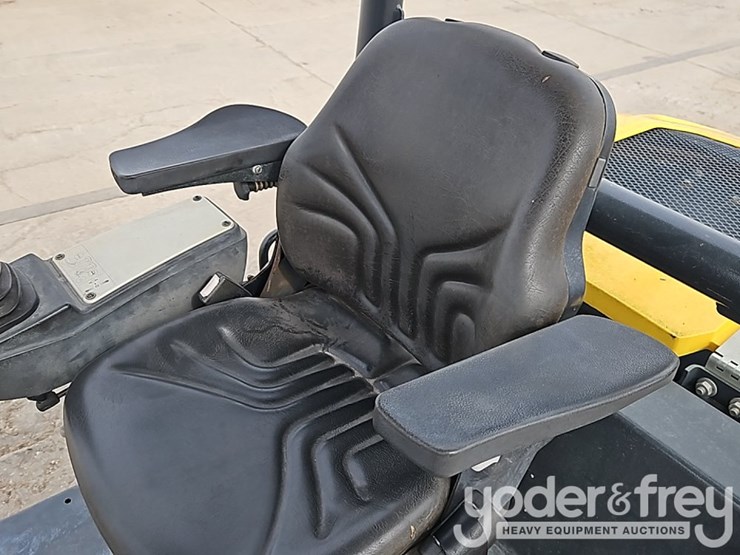 2018-bomag-bw145d-5-image-22