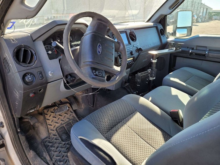 2016-ford-f350-sd-image-8