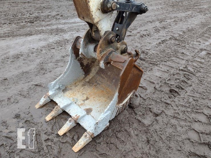 2014-bobcat-e35-image-19