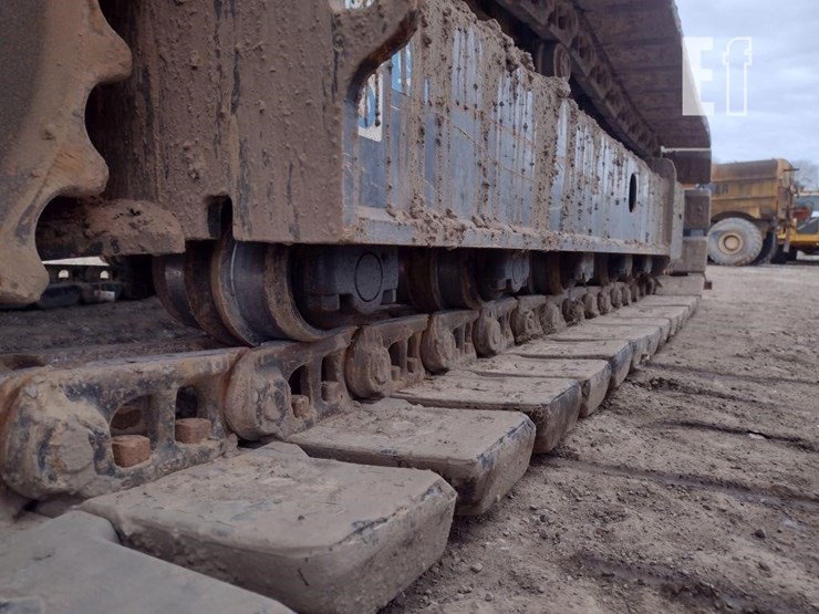 2021-deere-85g-image-40