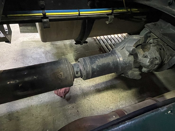 #6223-•-2022-freightliner-cascadia-semi-truck-(title-in-delay)-image-34