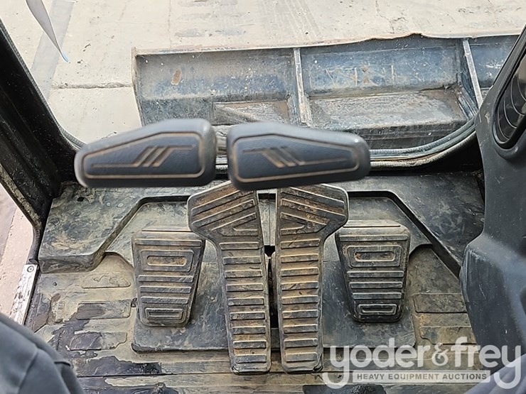 2023-sany-sy135c-image-41