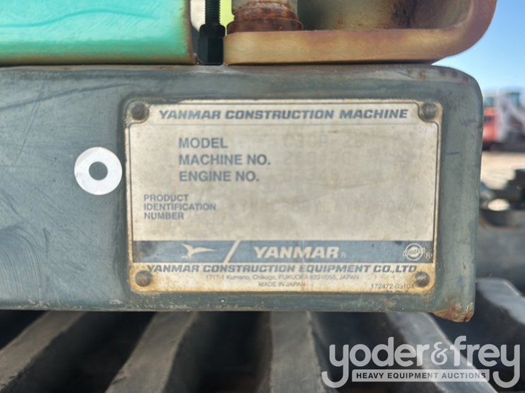 2010-yanmar-c30r-2b-image-24