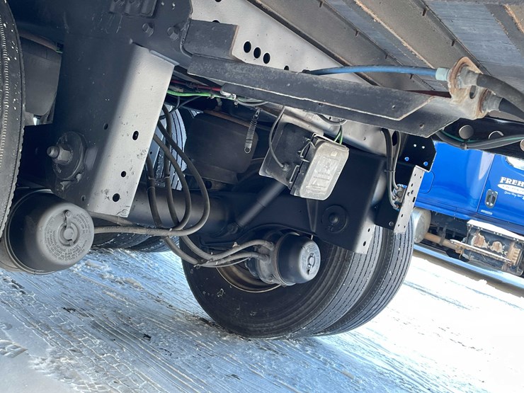 2023-stoughton-trailer-image-20