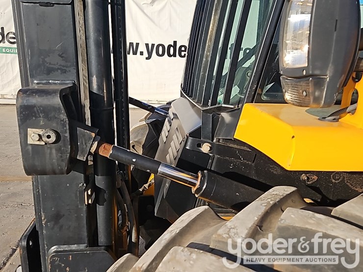 2016-jcb-926-image-14