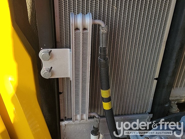 2024-komatsu-pc55mr-image-41