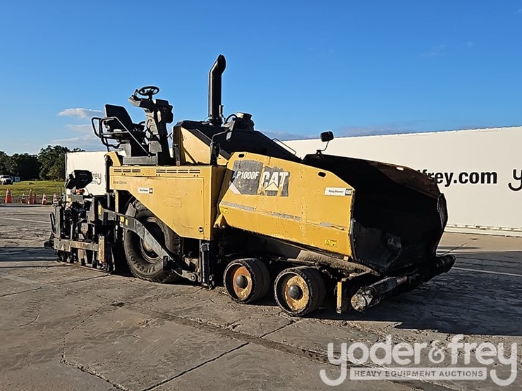 2017-caterpillar-ap-1000f-image-7