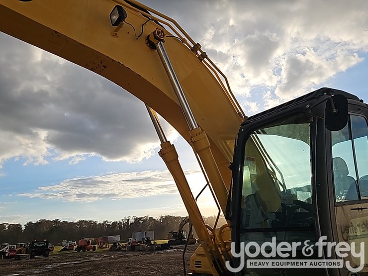 2017-kobelco-sk210-lc-10-image-19