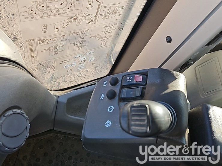 2019-volvo-l70h-image-31