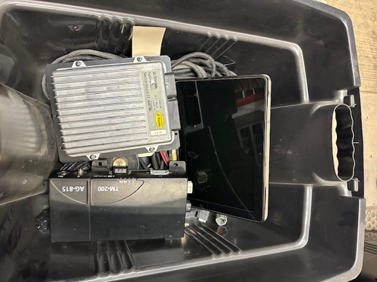 case-ih-xcn-2050-image-3