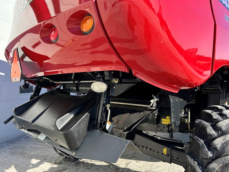 2007-case-ih-7010-image-14