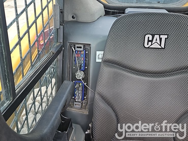 2021-caterpillar-272d3-xe-image-19