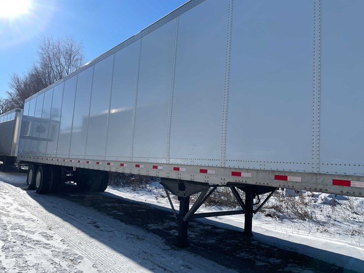 2022-stoughton-trailer-image-19