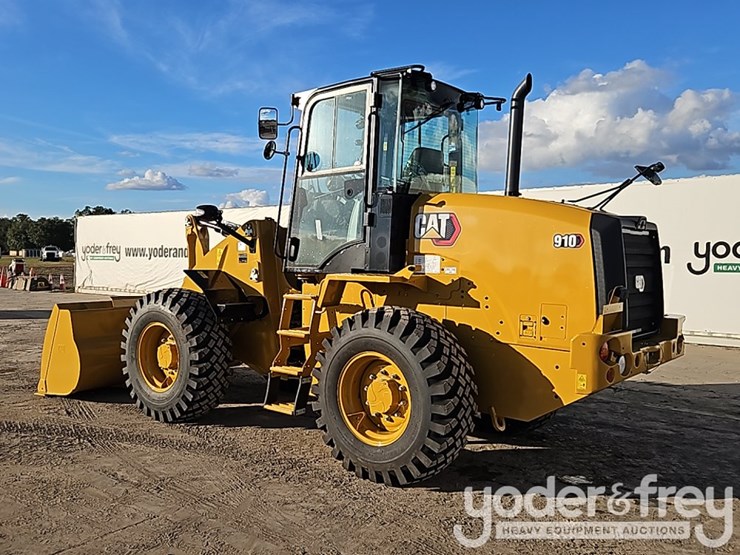 2024-caterpillar-910-image-4