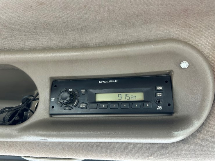 2009-case-ih-magnum-335-image-41