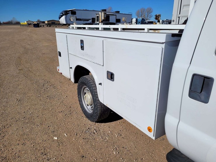 2016-ford-f350-sd-image-4