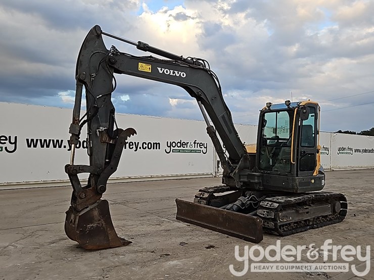 2020-volvo-ecr88d-image-1