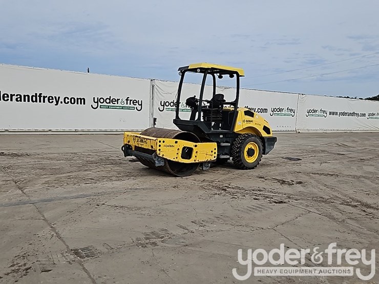 2018-bomag-bw145d-5-image-2