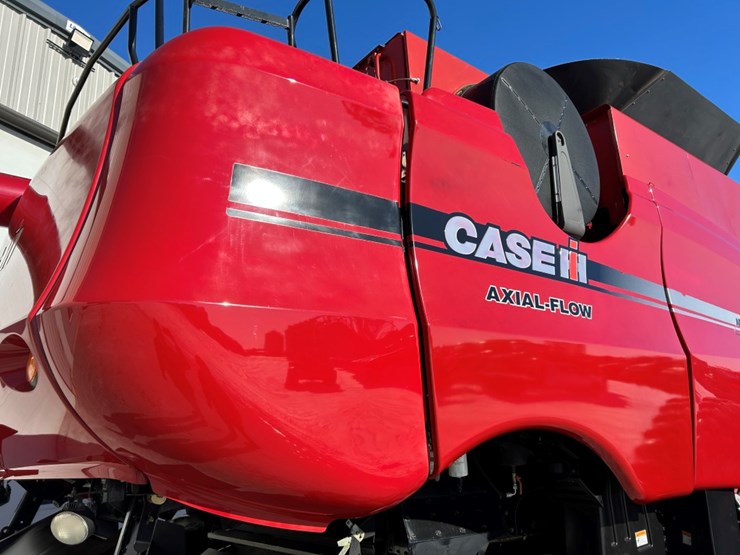 2007-case-ih-7010-image-15