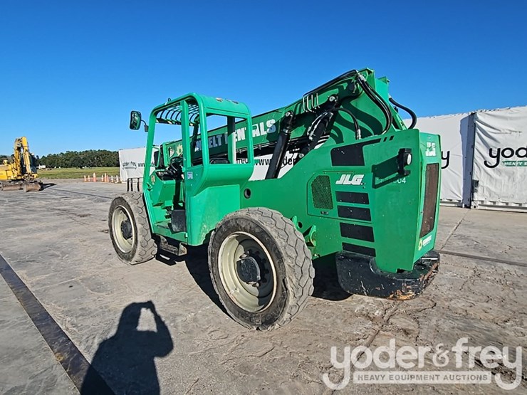 2016-sky-trak-6036-image-3