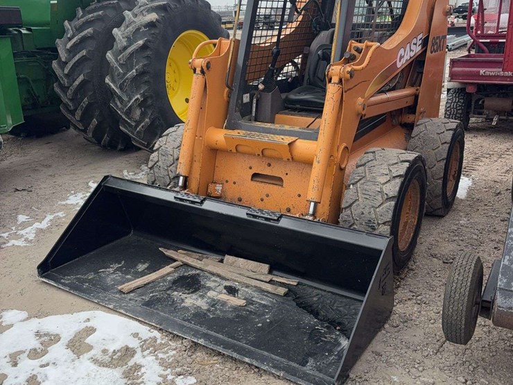 2005-case-85-xt-image-1