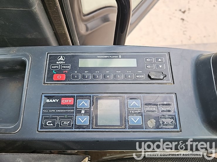 2023-sany-sy135c-image-38