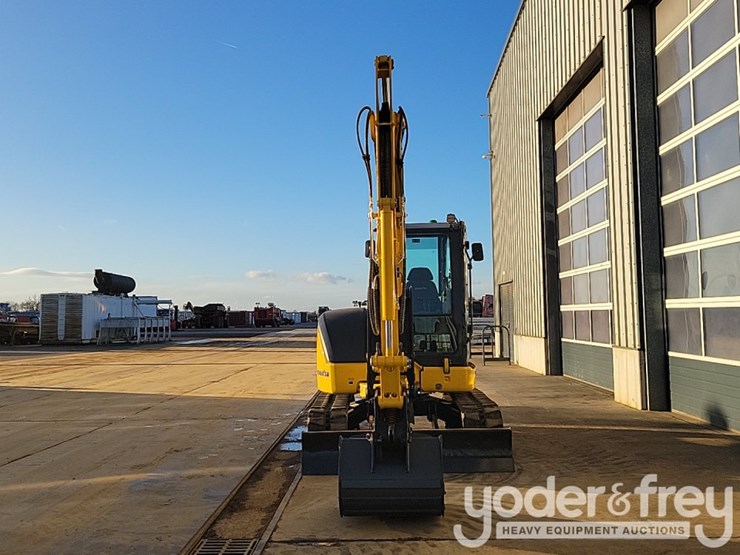 2024-komatsu-pc55mr-image-8