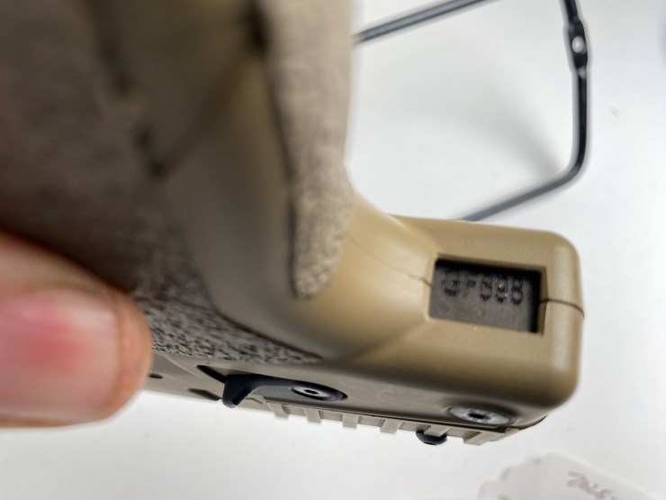 #96-•-#1351-•-keltec-p17-semi-automatic-pistol-22-lr-image-5