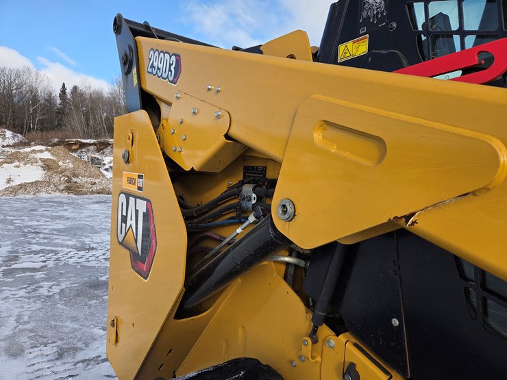 caterpillar-299d3-image-20