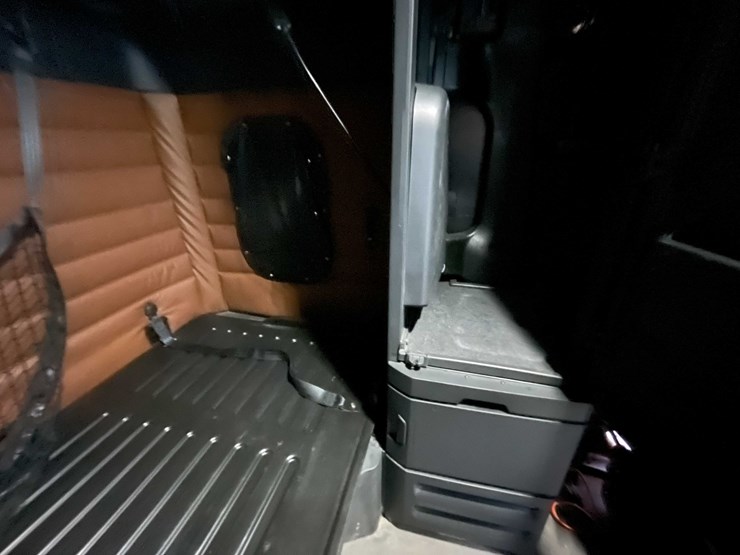 #6224-•-2022-freightliner-cascadia-semi-truck-(title-in-delay)-image-95