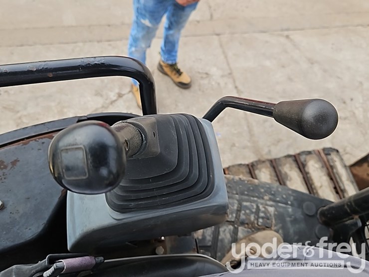 2014-caterpillar-305e-cr-image-32