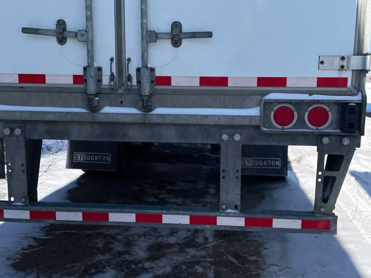 2022-stoughton-trailer-image-18