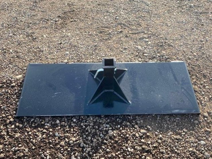 #1360-•-unused-kc-skid-steer-2-in.-hitch-receiver-v2-image-2