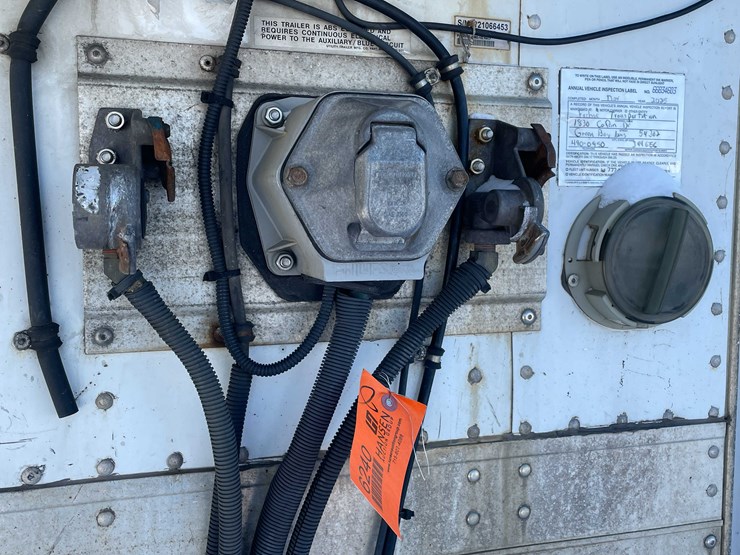 2012-utility-reefer-image-7