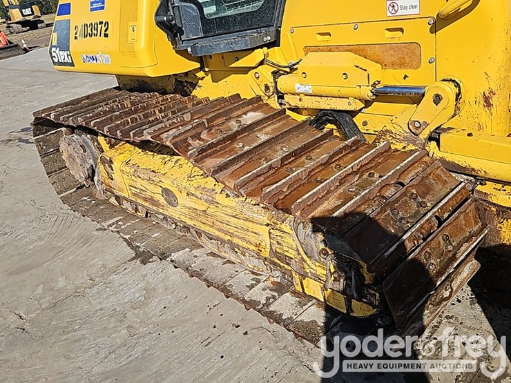 2021-komatsu-d51px-24-image-13