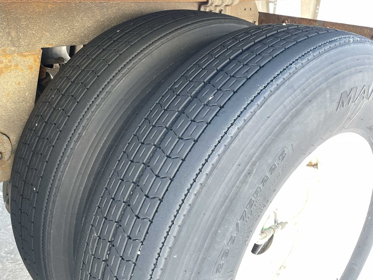 2022-stoughton-trailer-image-28