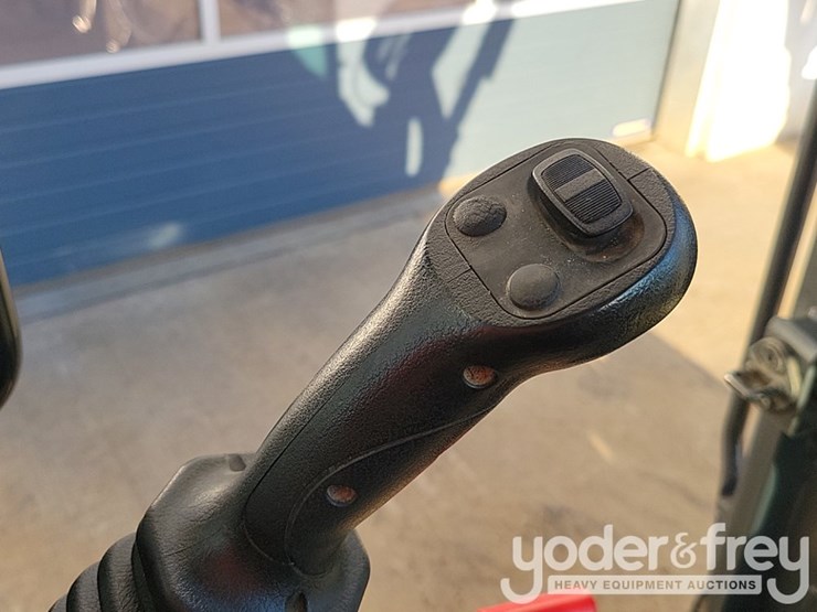 2024-komatsu-pc55mr-image-45