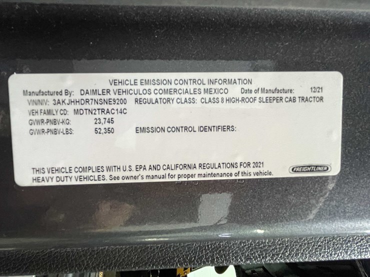 #6224-•-2022-freightliner-cascadia-semi-truck-(title-in-delay)-image-74